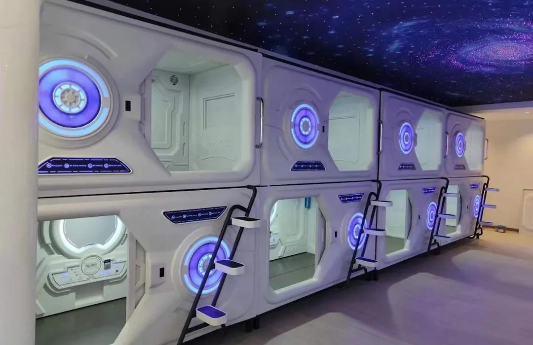 Bambu Hostel Capsules-1
